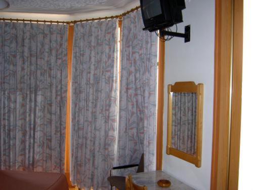 Residencial Roxi Hotel Lisbon Amenities photo